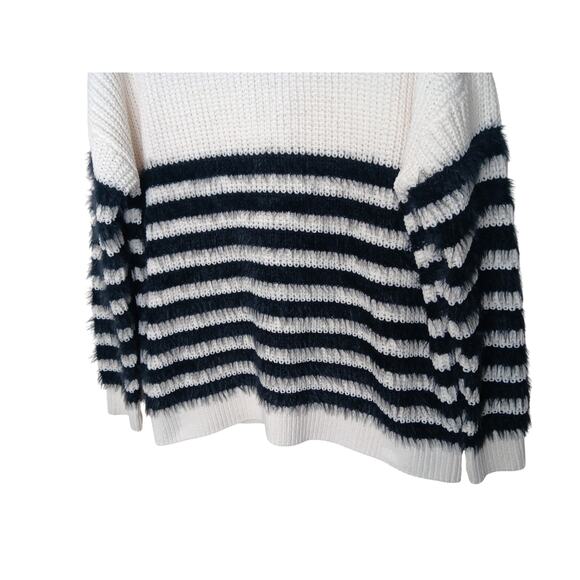 Easel Oversized Sweater Ivory Black Stripe Eyelash Knit Pullover Cozy L/XL - Picture 5 of 13